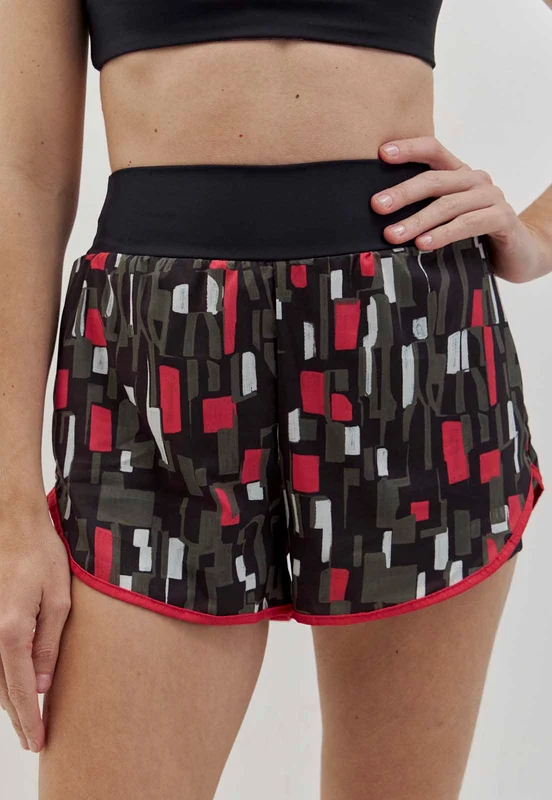 Shorts duplo preto com bolso estampado Voá P