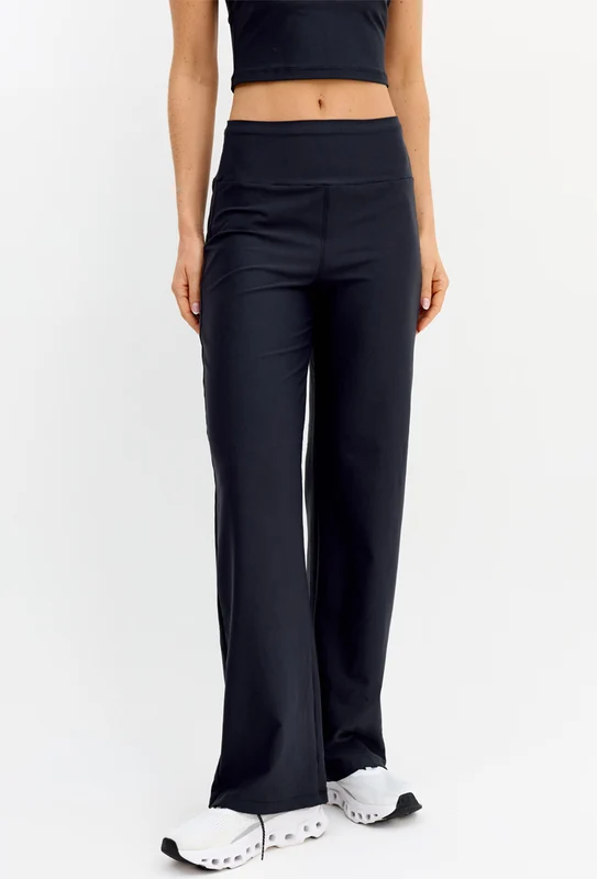 Calça wide leg lisa preto Action P