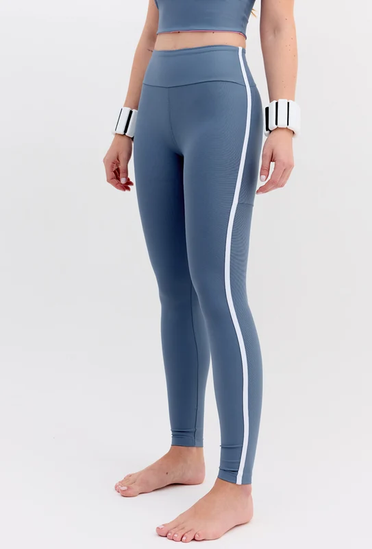 Legging lisa azul índigo com viés lateral Aurora M