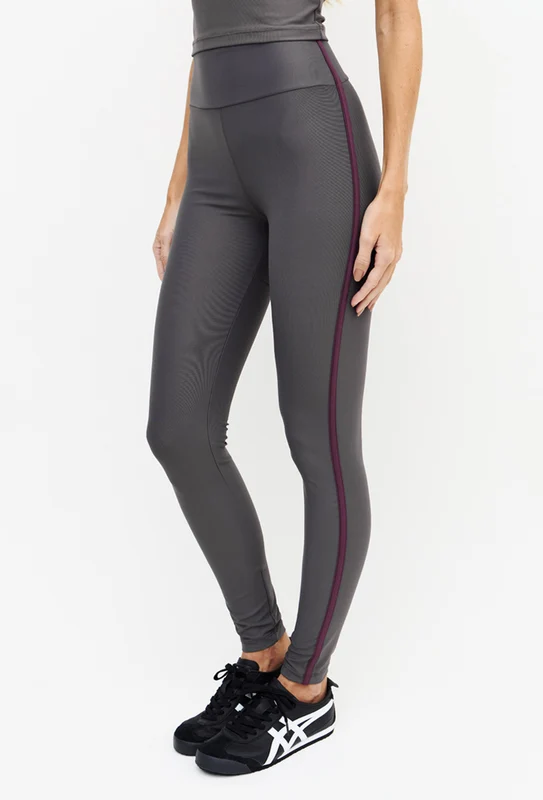 Legging lisa chumbo com viés lateral Instinto G