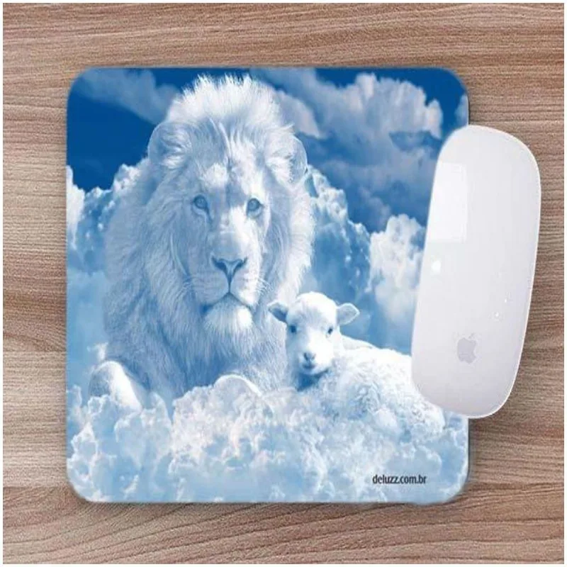 Mouse Pad Emborrachado Personalizado Leão E Cordeiro - DELUZZ