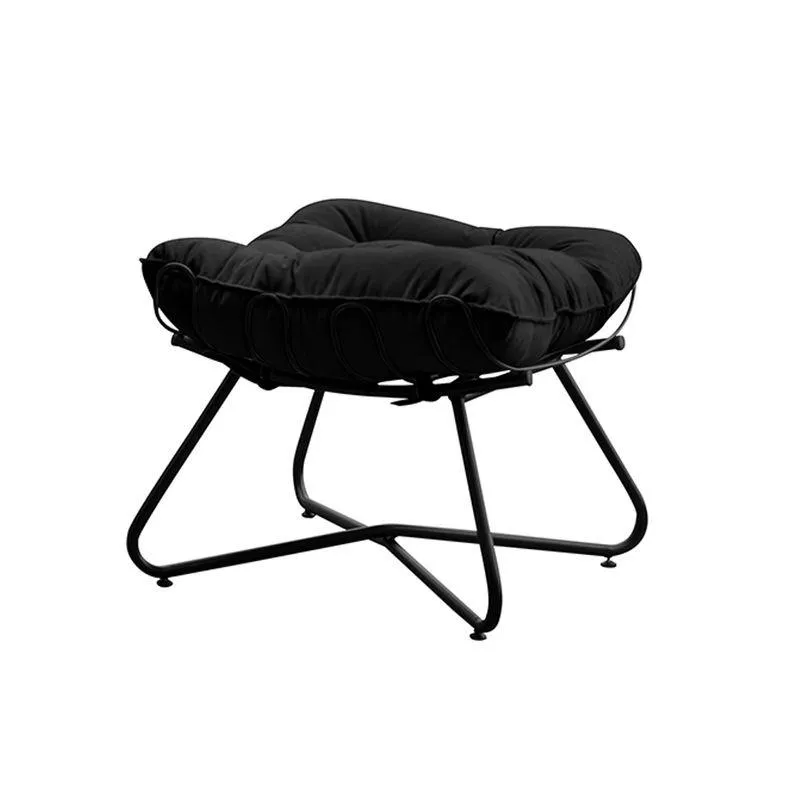 Puff Sala De Estar Caim Base De Metal Preto Suede Preto