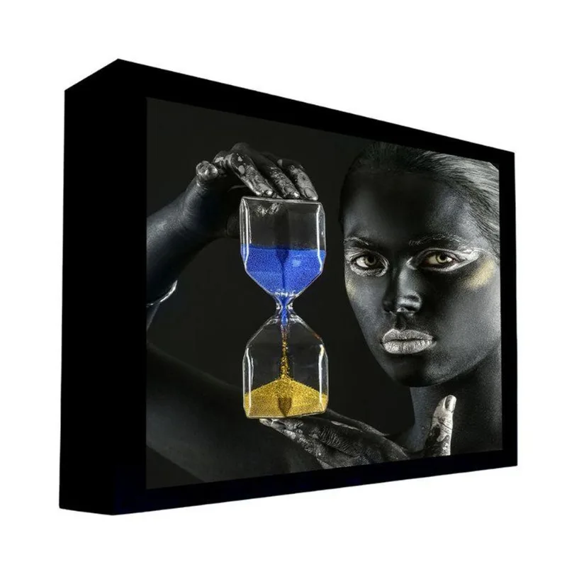 Quadro 135x135 Cm Mulher 014 com Moldura Laqueada Preto - Gran Belo