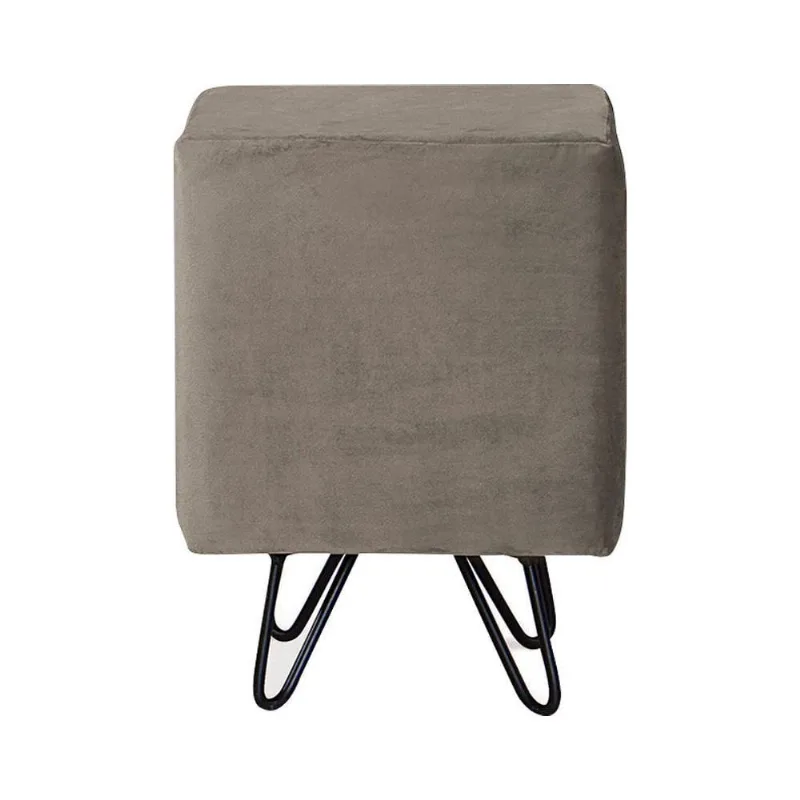 Puff Decorativo Pés Aço Preto Cubo Veludo Fendi