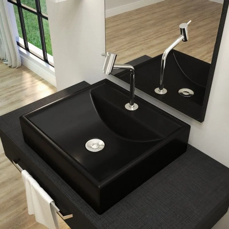 Kit Cuba Q39 com Torneira Pratika 1060 Metal e Válvula Click 1 Pol. Sifão Cromado e Flexível Compace Preto Fosca