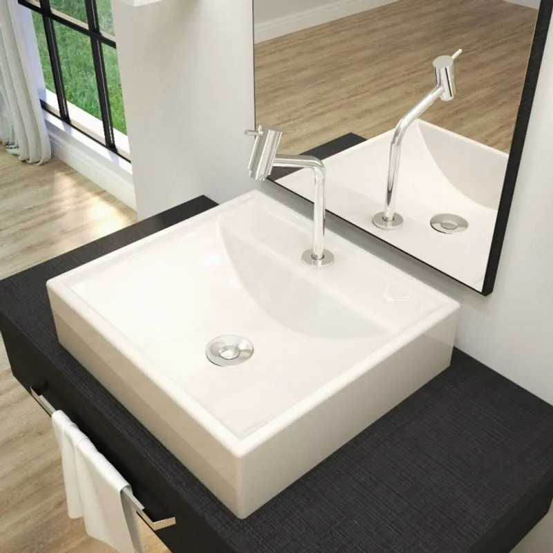 Kit Cuba Q39 com Torneira Pratika 1060 Metal e Válvula Click 1 Pol. Sifão PVC e Flexível Compace Bege