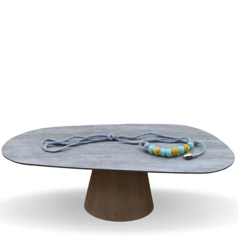 Mesa Cone Organica 140x90cm Cimento Queimado
