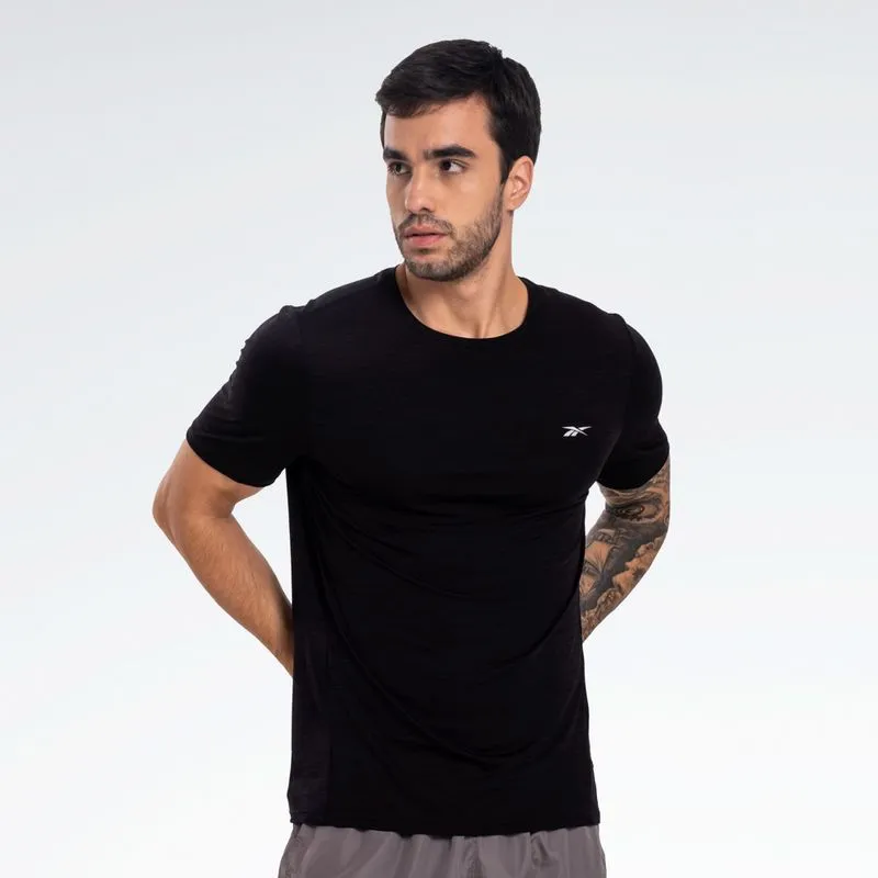 Camiseta Reebok Race Manga Curta Masculina Preto - M