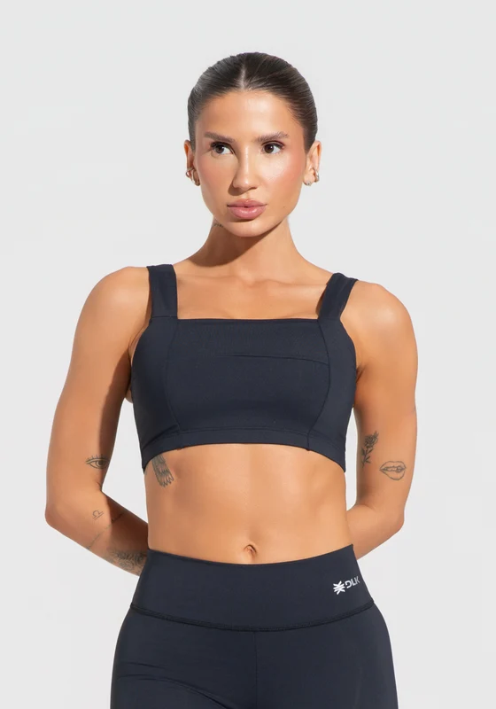 Top Fitness Feminino Decote Reto com Recortes Preto Básico Dlk PRETO / M