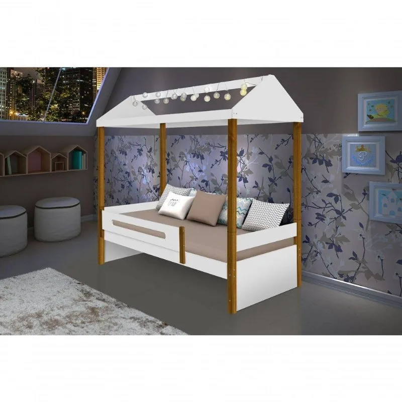 Cama Solteiro Casa Sara com Cordão de Luzes LED Branco Sara Enxovais