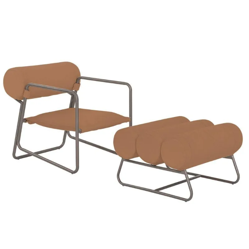 Poltrona Com Puff Detroit Bouclé Terracota - Nexta Casa - Nexta Casa