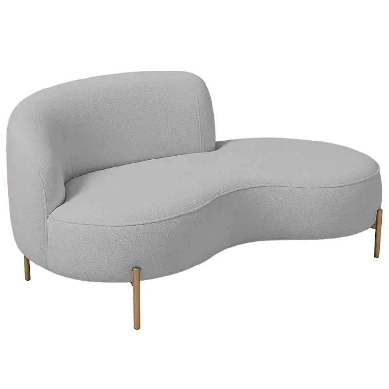 Sofá Curvo 2 Lugares 150cm Braço Dir. Thommy Pés Ouro Bouclé Cinza Claro - Nexta Casa