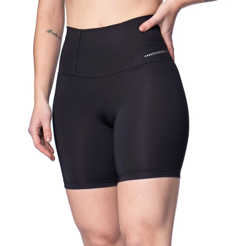 Bermuda de Compressão Feminina Estilo do Corpo Preta - P