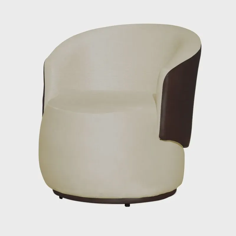 Poltrona Organica Beatriz Design e Conforto Tecido Suede Com Composê em Corino Marrom