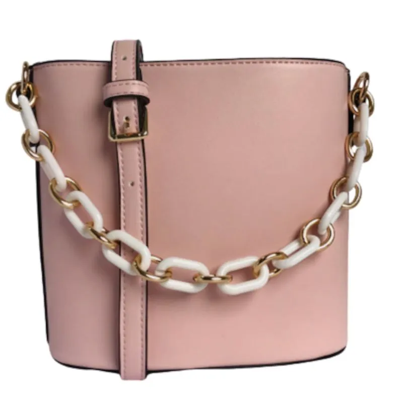 bolsa saco tiracolo média couro pu rosa com adereços em corrente