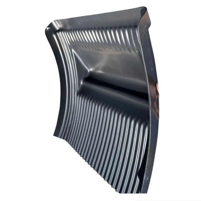 Meio Paralama Tracao Volvo Nl Dianteiro Plastico Cor: Preto