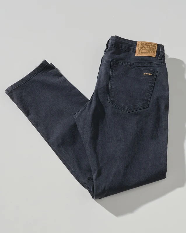 Calça Jeans Volcom Dark Black Vorta 48 / Preto