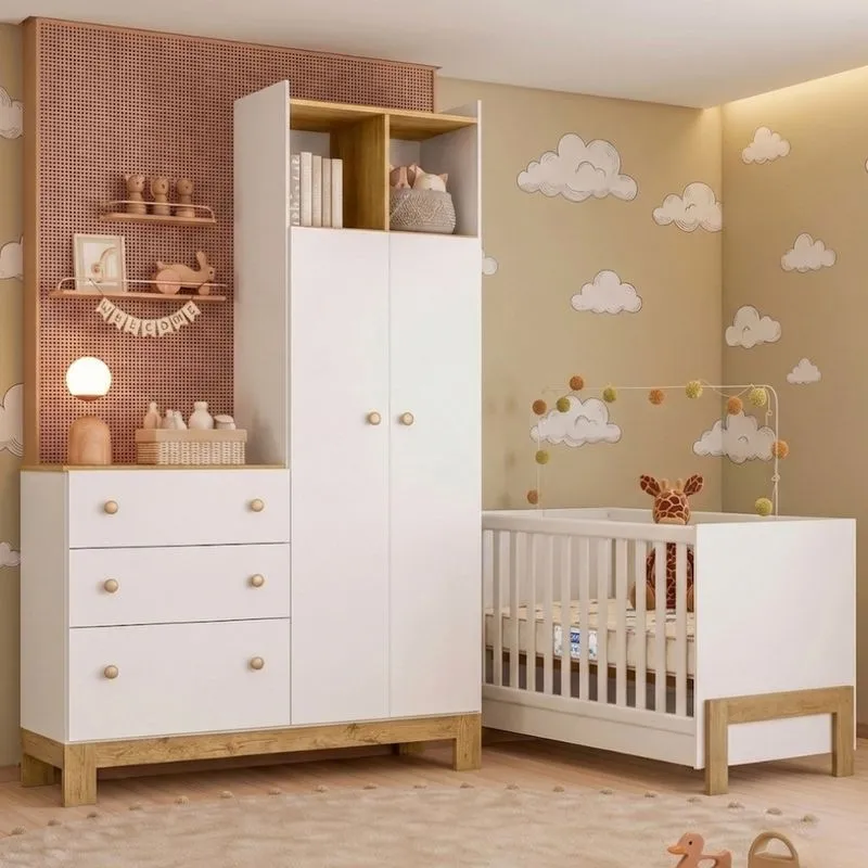 Quarto de Bebê Berço Minicama e Guarda Roupa 2 Portas com Cômoda 3 Gavetas Pom Pom Qmovi com Colchão Gazin