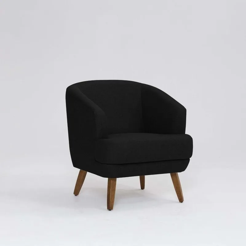 Poltrona Para Sala De Estar Pés Em Madeira Tamara Preto