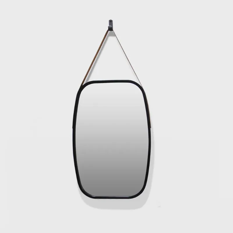 Espelho Decorativo Retangular com Moldura de Plastíco Preto Alça Caramelo 65x43,5 cm - D'Rossi