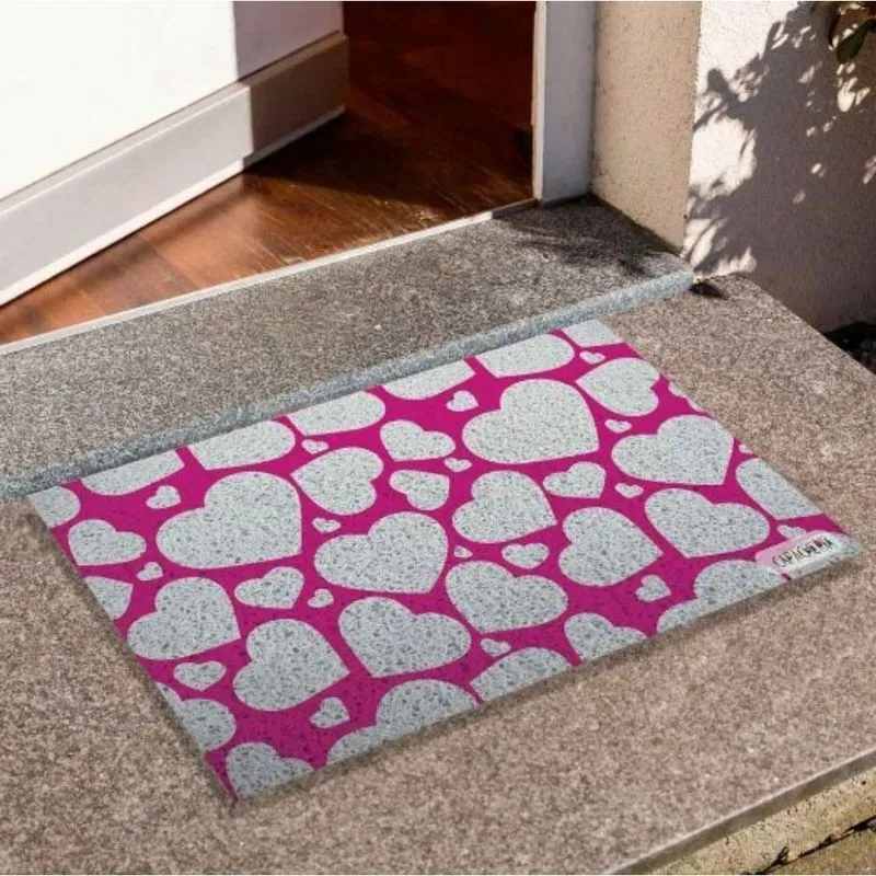 Capacho 40x60cm Coração Branco Antiderrapante De Porta Pequeno