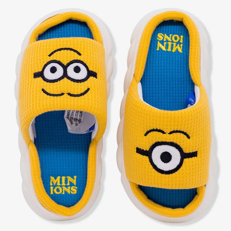 Pantufa Nuvem Minions 33/34/35