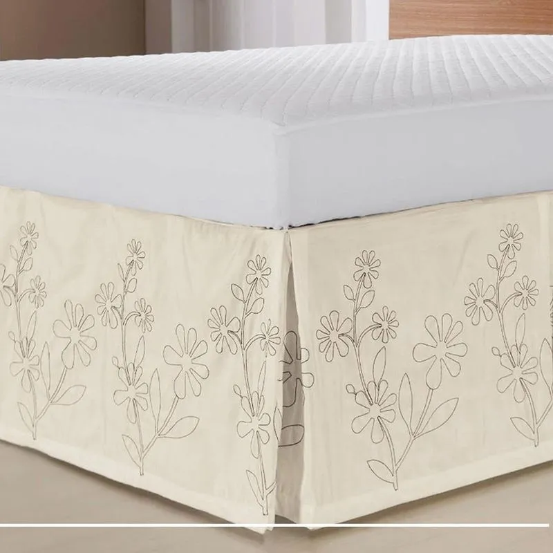 Saia Box Bordada Para Cama De Casal King - Palha