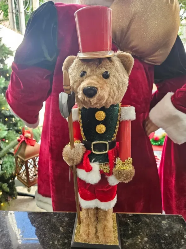 Urso Quebra Nozes Vermelho 40cm