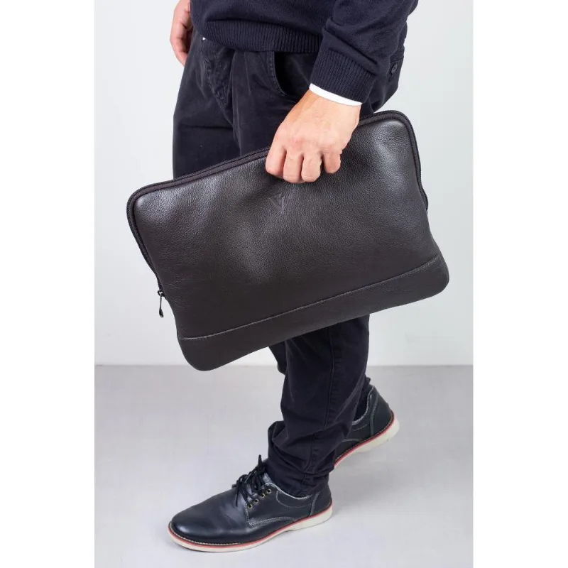 Case de couro para notebook de 15.6 Guto