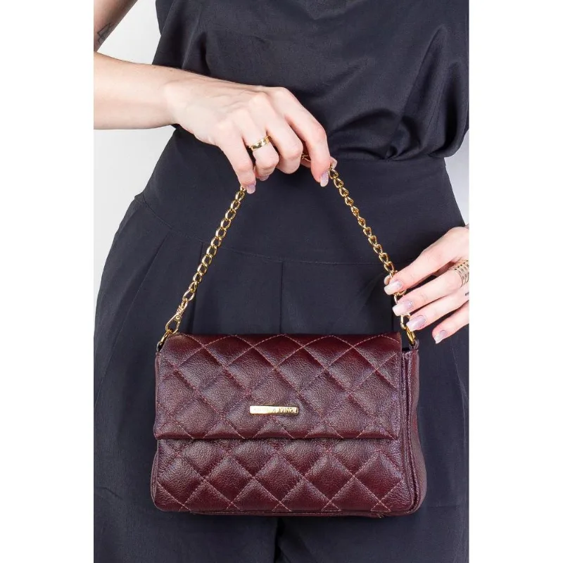 Bolsa de couro com corrente matelassê Giulia