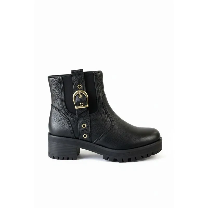 Coturno feminino de couro com elástico e zíper 0333 39 / Preto