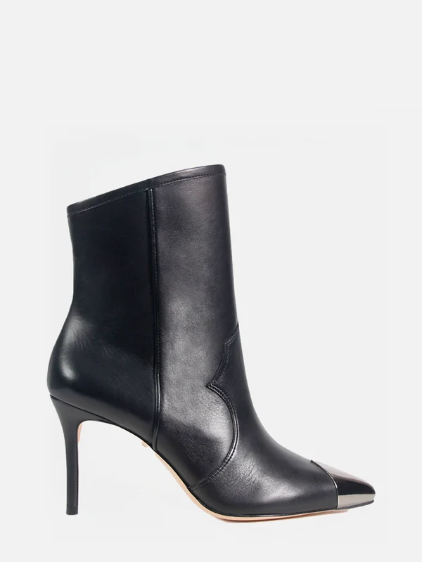 BOTA CANNES PRETO 37