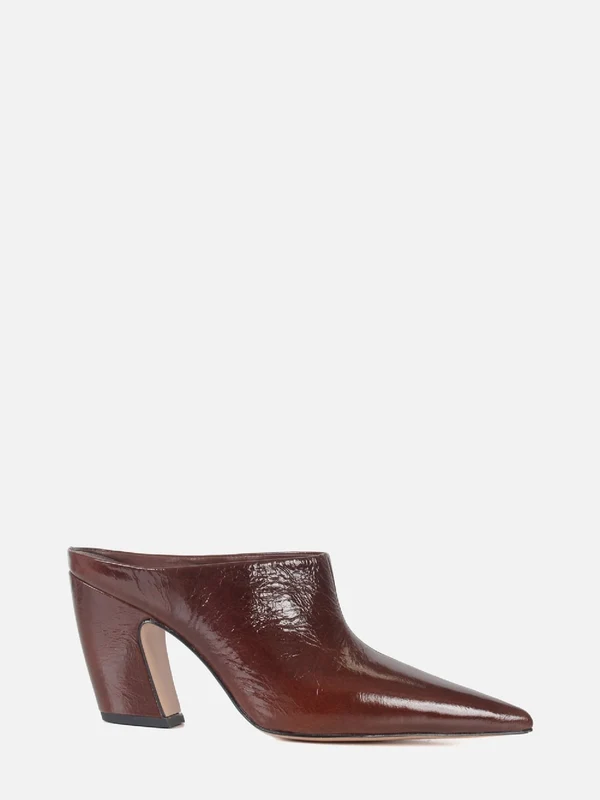 MULE JÚLIA CONHAQUE 40