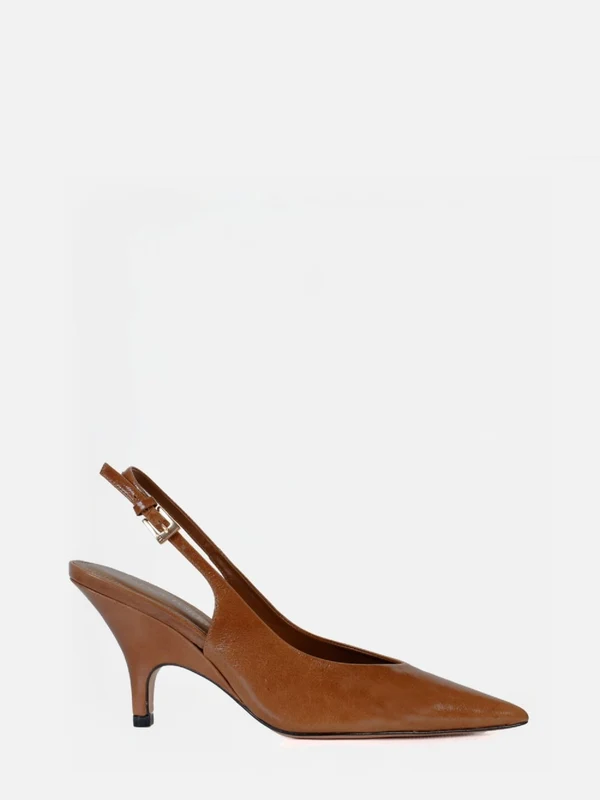SCARPIN EM COURO OLGA CANELA SALTO MÉDIO 37
