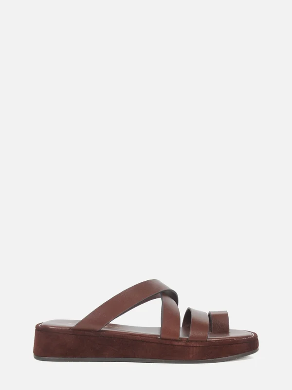 FLATFORM EM COURO CARRIE CHOCOLATE 36