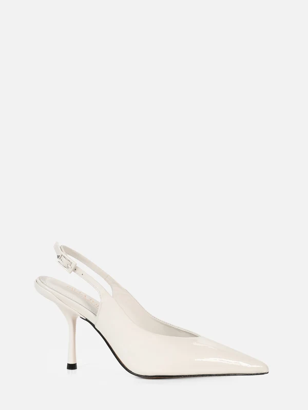 SCARPIN EM COURO VERNIZ AGNES OFF WHITE SALTO ALTO FINO SLINGBACK 35