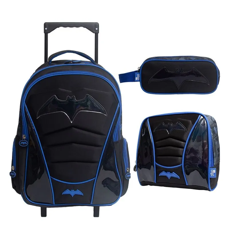 Kit Mochila Escolar Infantil de Rodinhas com Lancheira e Estojo Yins em Pvc Holografico Batman Azul