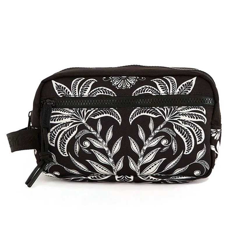 Necessaire Farm Amo Coqueiro Sereno Preto 78339896 UNICO