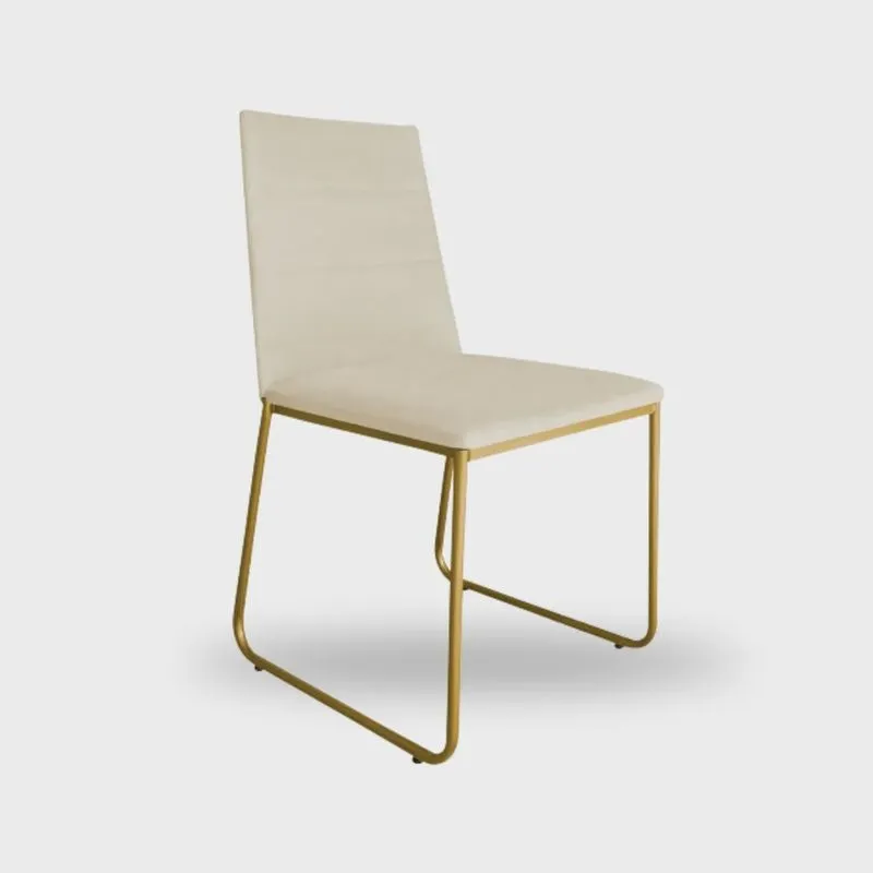Cadeira de Jantar Estofada Lille Base Gold Veludo Bege - Montanaris Decor