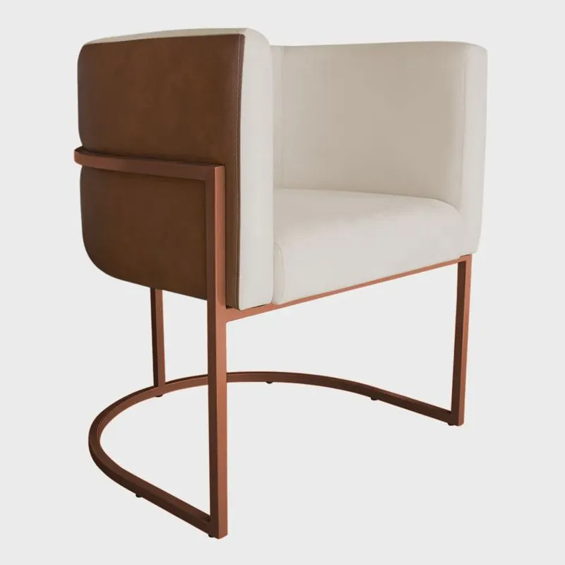Poltrona Decorativa Cristal Base Bronze Veludo Bege/Pu Caramelo - Montanaris Decor