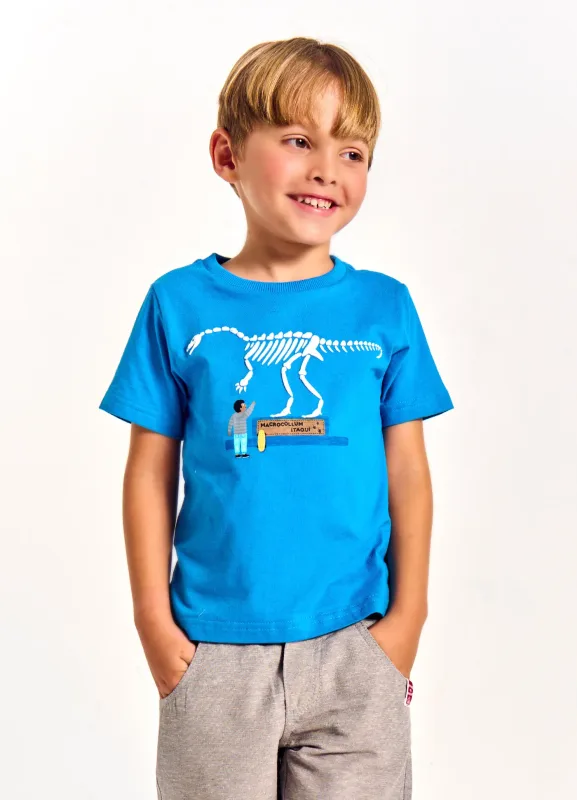 CAMISETA DIA DE MUSEU AZUL FORTE ALPHABETO