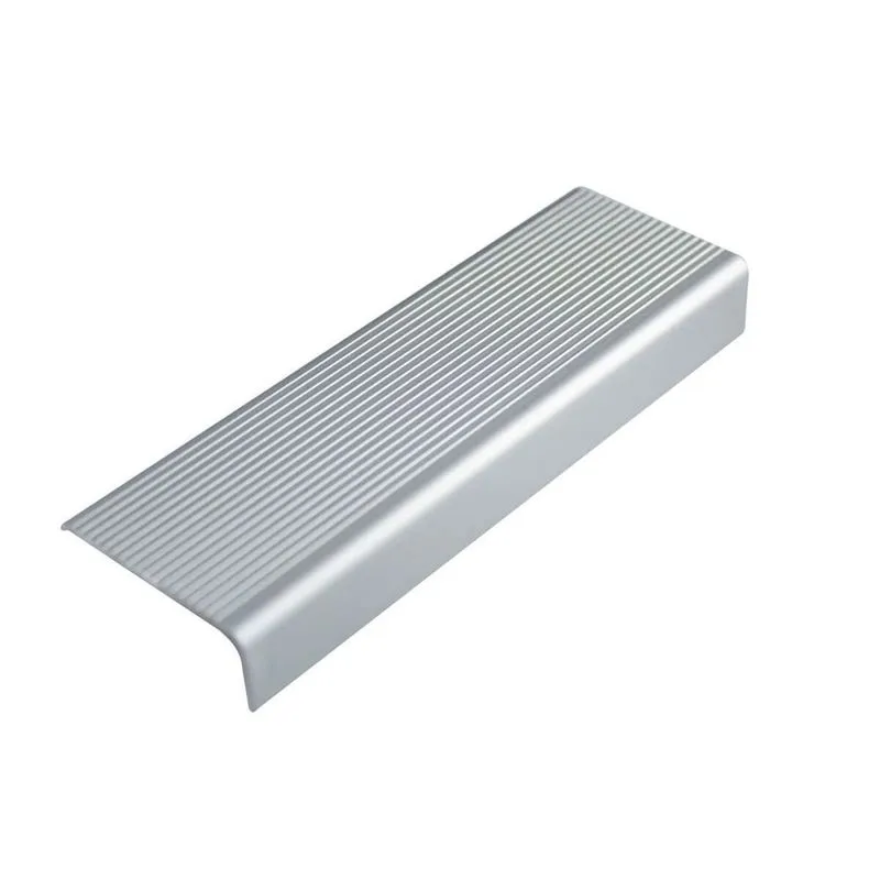 Cantoneira Autocolante Em Alumínio Para Degrau 34mm X 14mm - Homeney Cor Natural Fosco Metragem 1m