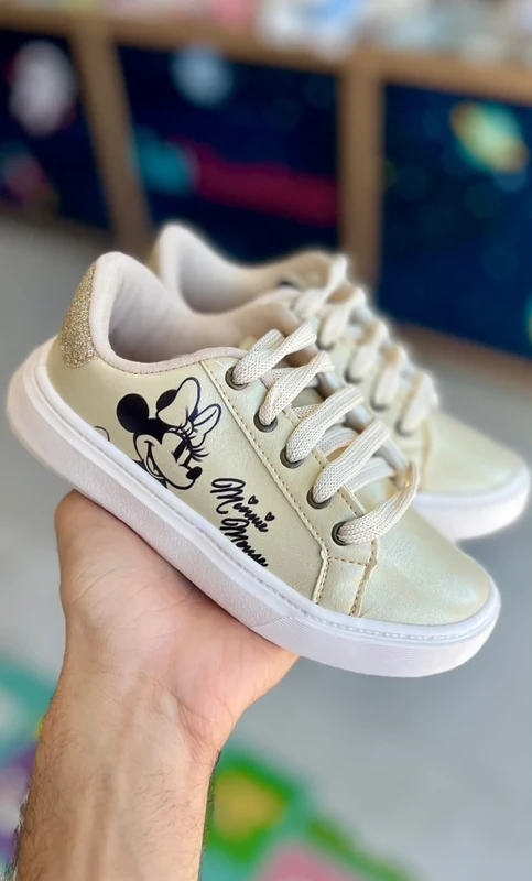 TÊNIS COM CADARÇO E GLITTER MINNIE MOUSE DISNEY MENINA DYAN DOURADO / 29