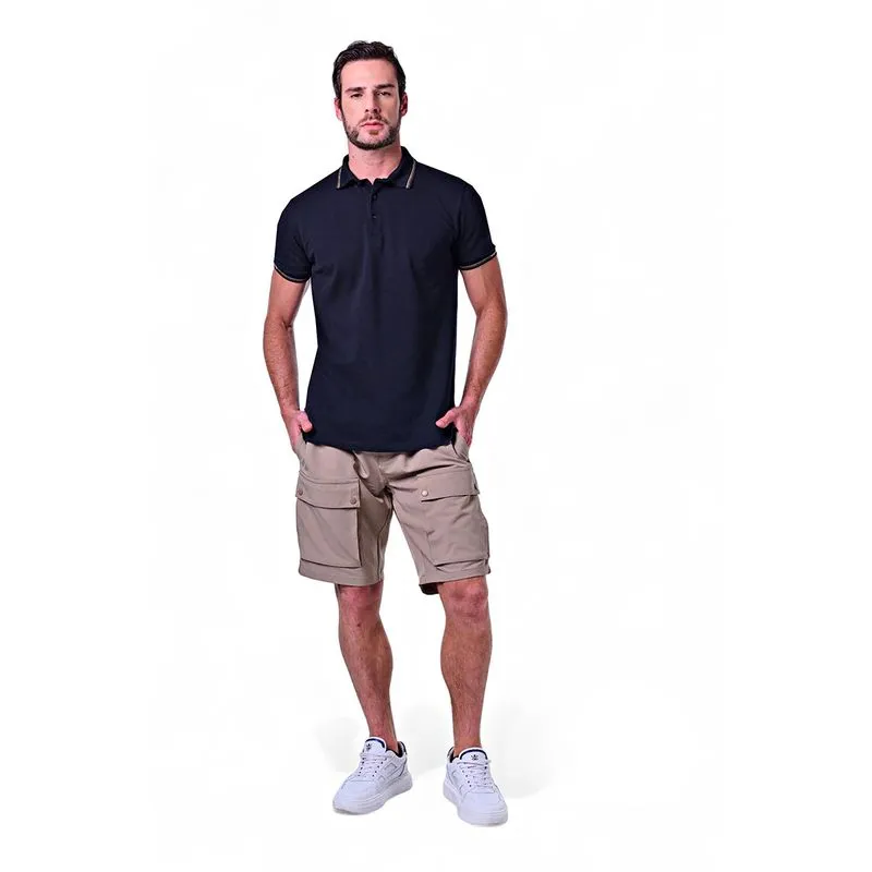 Polo Masculina Casual com Friso na Gola