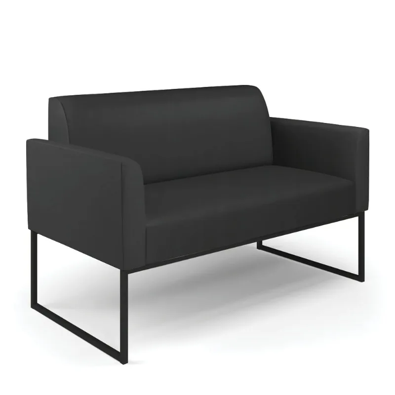 Sofá Namoradeira Base Industrial Preto Marisa Corino Preto