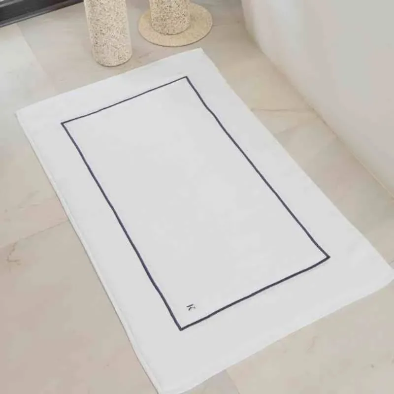 Toalha de Piso Lázio 48x80 cm Branco/Marinho Kacyumara - Kacyumara