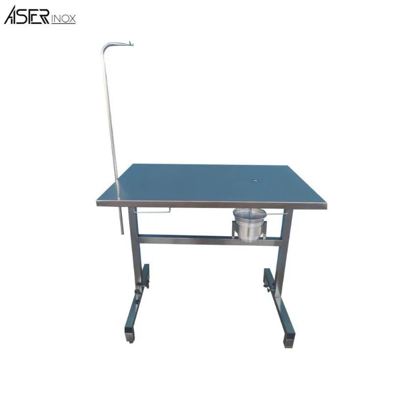 Mesa Pet Veterinária Cirúrgica. Balde 100% Inox Comfort