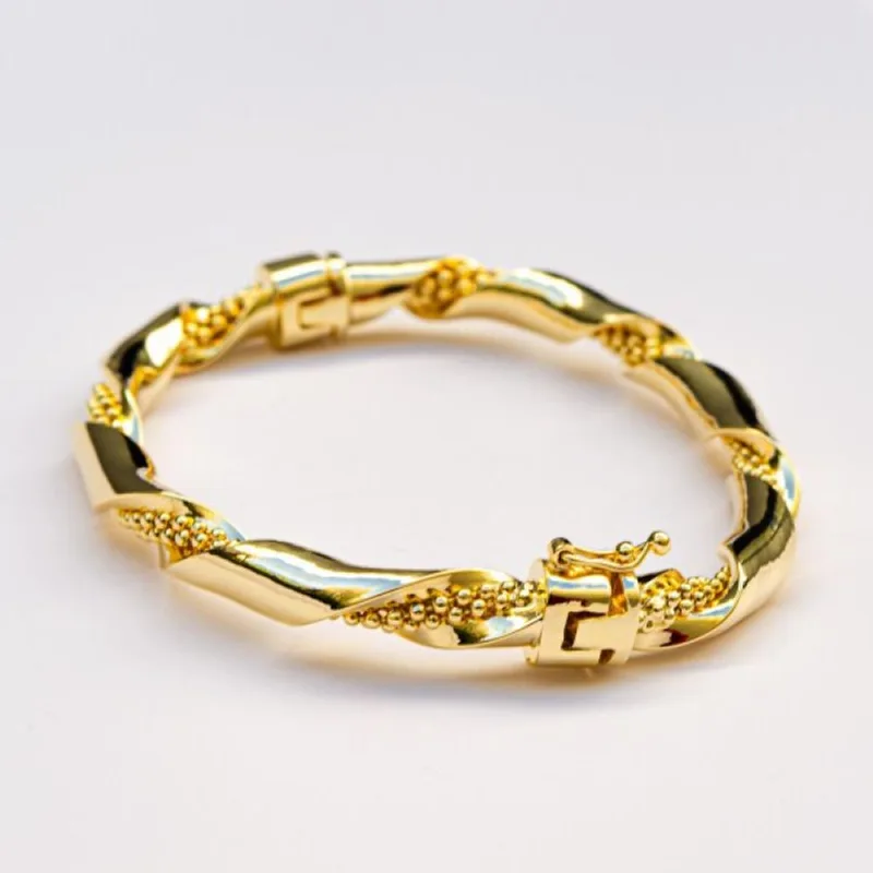 Bracelete Liso com detalhe em corrente Banhado a Ouro 18k