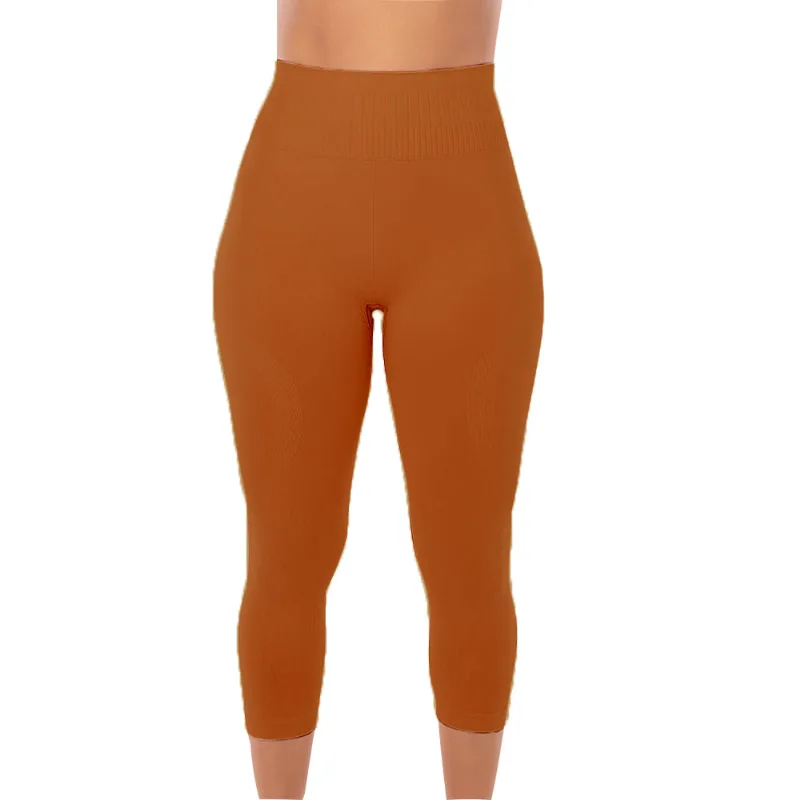 Calça Capri Fitness Sem Costura Marrom Caramelo - DelRio
