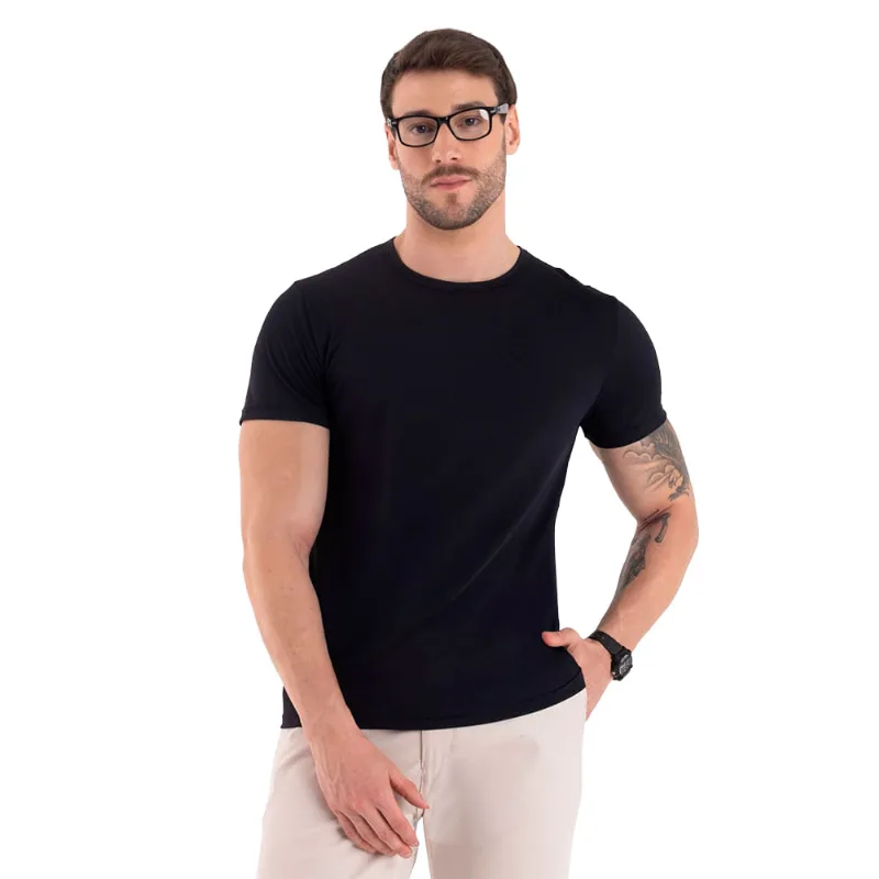T-Shirt Em Piquet Preto - DelRio